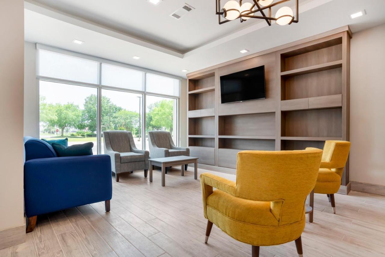 Comfort Inn & Suites Destin Near Henderson Beach มิรามาร์บีช ภายนอก รูปภาพ