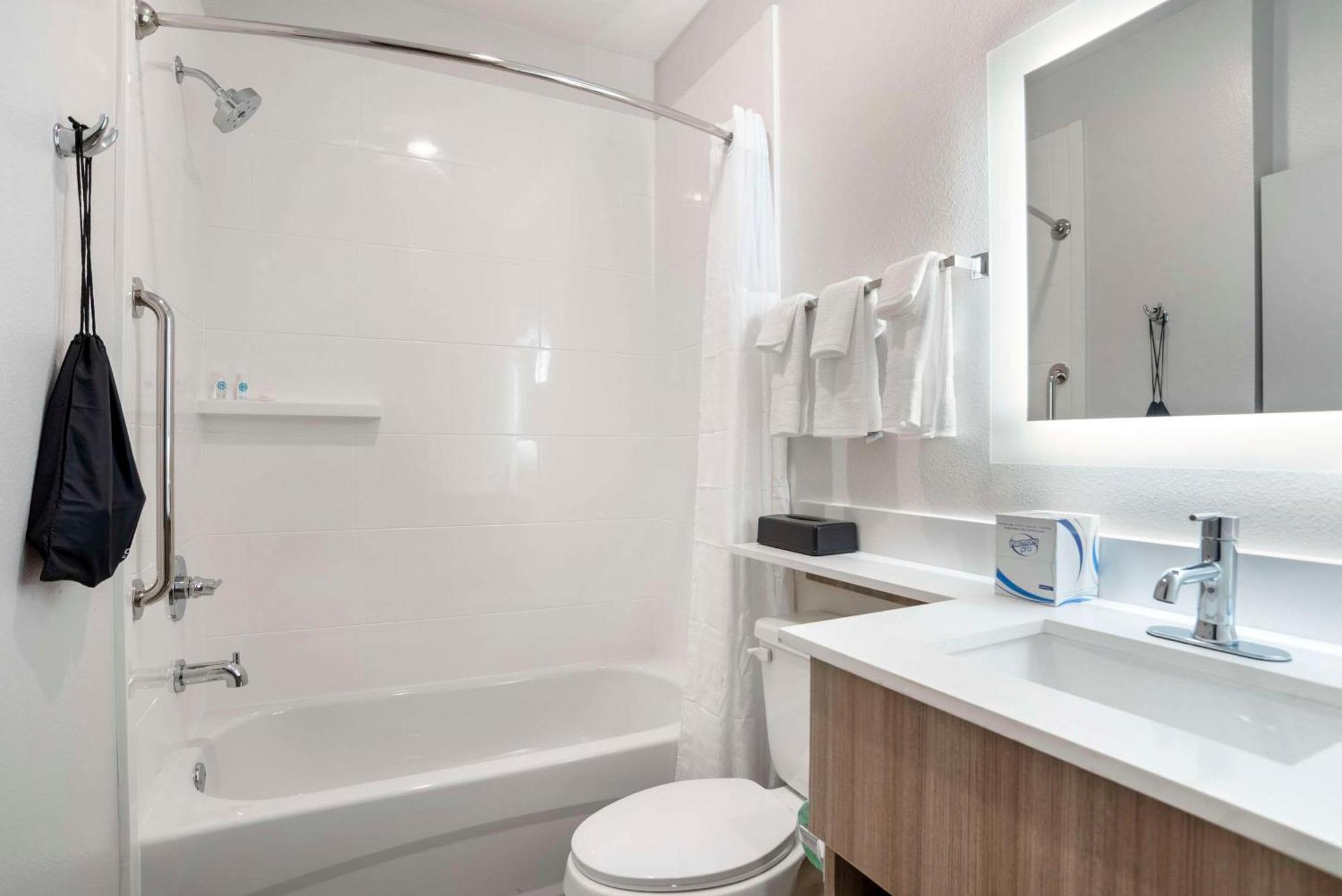 Comfort Inn & Suites Destin Near Henderson Beach มิรามาร์บีช ภายนอก รูปภาพ